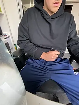 greggts online show from 11/08/25, 12:20