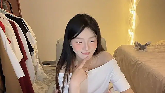 Robin-o3 online show from 11/15/25, 02:54