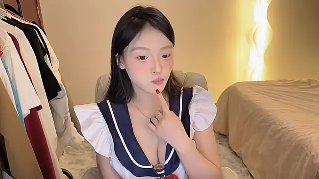 Robin-o3 online show from 11/12/25, 05:39