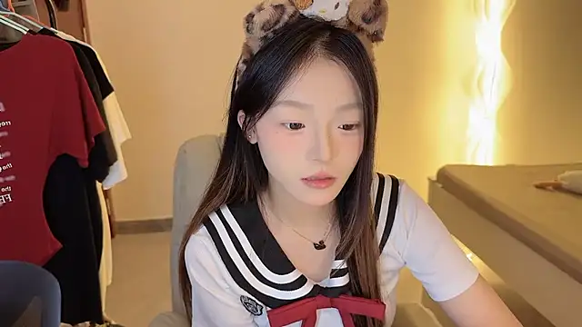 Robin-o3 online show from 09/23/25, 03:19