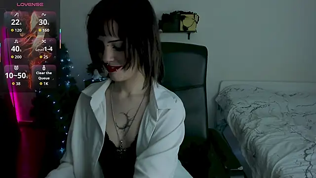 LiyaLuna online show from 01/07/26, 12:10