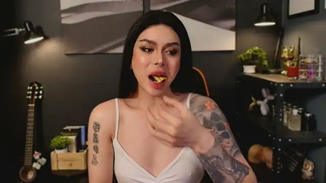 LUNACOCKSLAYER online show from 10/25/25, 03:49