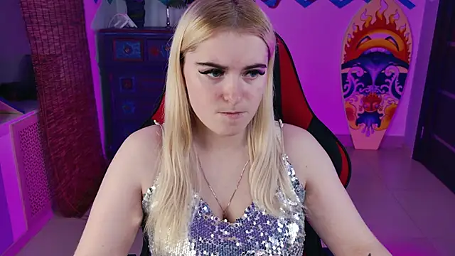 Stef Nicks online show from 11/07/25, 09:03