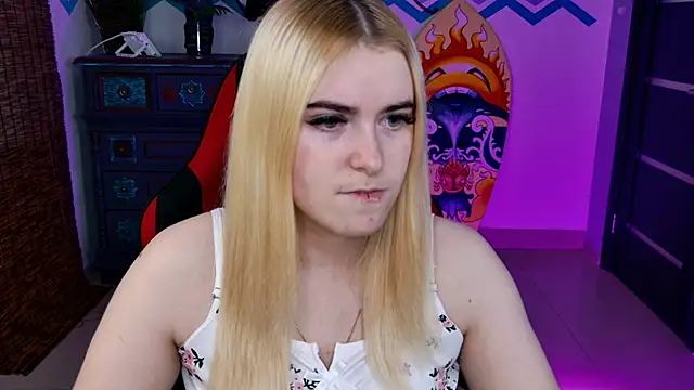 Stef Nicks online show from 11/28/25, 09:09