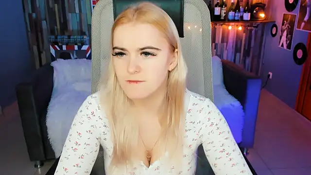 Stef Nicks online show from 02/01/26, 07:39