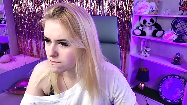 Stef Nicks online show from 04/03/26, 09:16