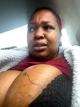 SEXYBOOBS21D online show from 10/28/25, 06:56