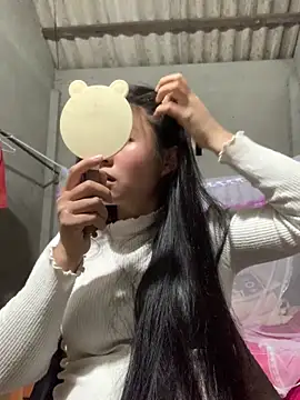 NhuFox online show from 12/15/25, 01:50