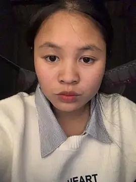 NhuFox online show from 11/28/25, 01:44