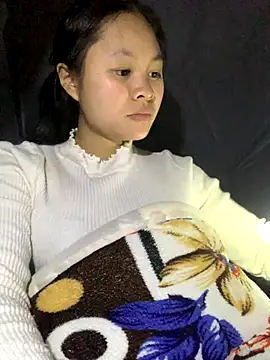 NhuFox online show from 11/22/25, 01:10