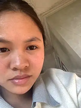 NhuFox online show from 11/30/25, 08:15