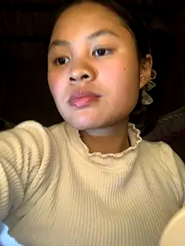 NhuFox online show from 12/03/25, 12:48