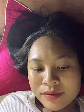 NhuFox online show from 12/05/25, 01:32