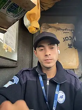 Snapshot of CaneLo0789 chatting on 11/04/25, 02:54 CaneLo0789 online show from 11/04/25, 02:54