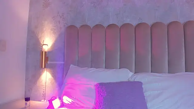 AliciaJerez1 online show from 11/27/25, 08:42