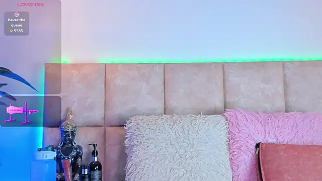 KarolBlanco online show from 11/16/25, 07:18