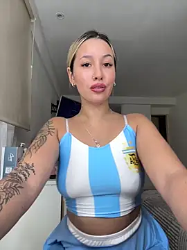 miagarcia250 online show from 02/19/26, 05:43