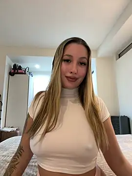 miagarcia250 online show from 07/13/26, 02:00
