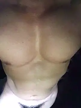 Huynh-duc-huy online show from 03/08/26, 08:06