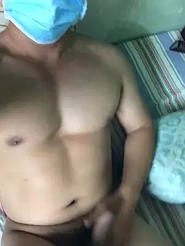 Huynh-duc-huy online show from 02/05/26, 07:15