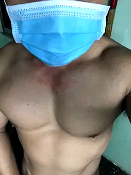 Huynh-duc-huy online show from 11/19/25, 07:30