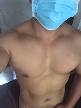 Huynh-duc-huy online show from 04/24/26, 07:32