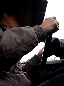 N i k o l a u online show from 04/20/26, 01:03