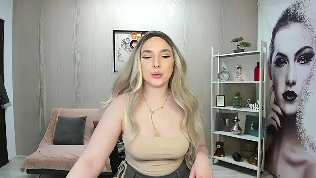 JaquelinLaurent online show from 03/18/26, 08:32