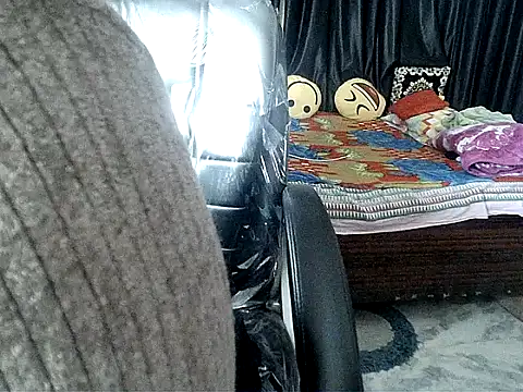 Anaconda-Mall online show from 11/11/25, 06:14