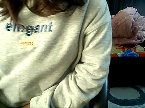 Snapshot of Anaconda-Mall chatting on 01/12/26, 07:42 Anaconda-Mall online show from 01/12/26, 07:42