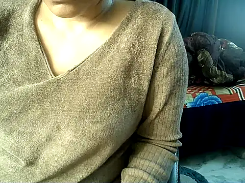 Snapshot of Anaconda-Mall chatting on 12/22/25, 05:57 Anaconda-Mall online show from 12/22/25, 05:57