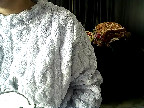 Anaconda-Mall online show from 12/16/25, 06:12