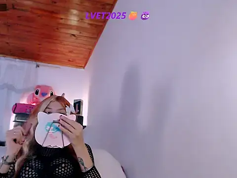 anaisvelvet2025 online show from 09/09/25, 04:00