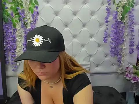 JuliettaRousse69 online show from 09/26/25, 01:18