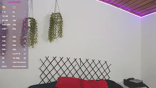 shiara blake online show from 10/21/25, 02:49