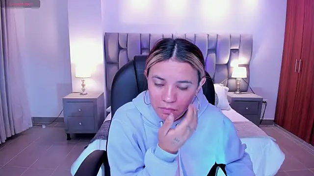 Celestee rain online show from 09/14/25, 08:37