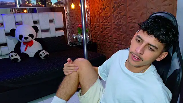 Alan Del Reyx online show from 09/30/25, 05:08