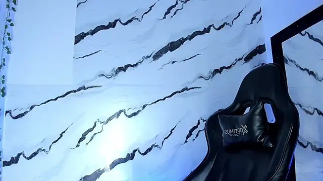 edy play online show from 04/18/26, 07:00