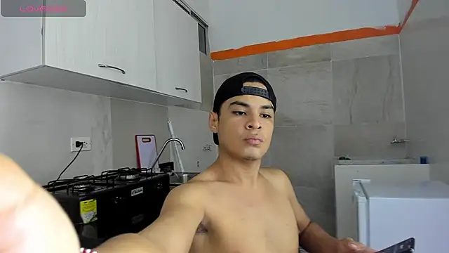 edy play online show from 11/15/25, 05:00