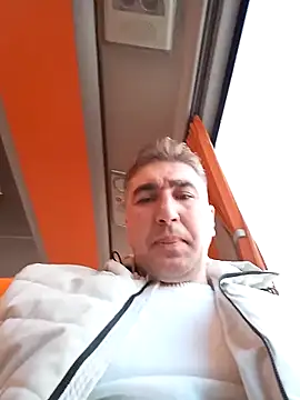 mert0359 online show from 12/16/25, 01:26