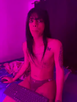 Snapshot of Lady_Dirty444 chatting on 03/01/26, 11:43 Lady Dirty444 online show from 03/01/26, 11:43