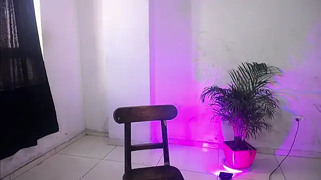 Lady Dirty444 online show from 10/16/25, 07:11