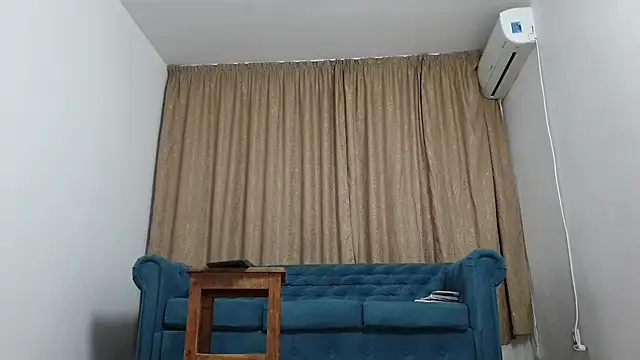 BLOND GOD online show from 10/01/25, 03:49