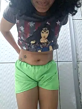 Snapshot of RavenShyfit chatting on 10/20/25, 07:31 RavenShyfit online show from 10/20/25, 07:31