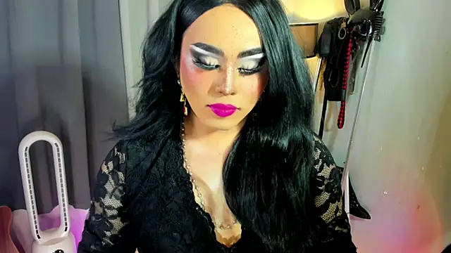 MagnaCumLoader17 online show from 11/13/25, 10:13