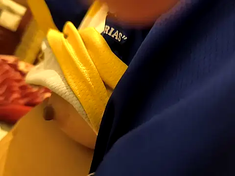 KevinyAnita online show from 10/09/25, 05:19