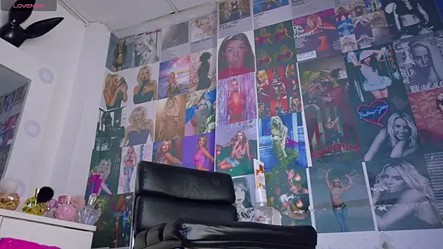 Mistileav online show from 03/13/26, 07:08