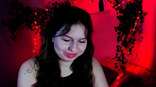 ChloeRicc online show from 02/17/26, 06:16