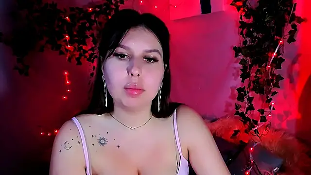 ChloeRicc online show from 02/21/26, 07:49