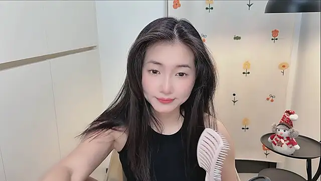 Snapshot of Rosalind_xixi chatting on 04/30/26, 02:51 Rosalind xixi online show from 04/30/26, 02:51